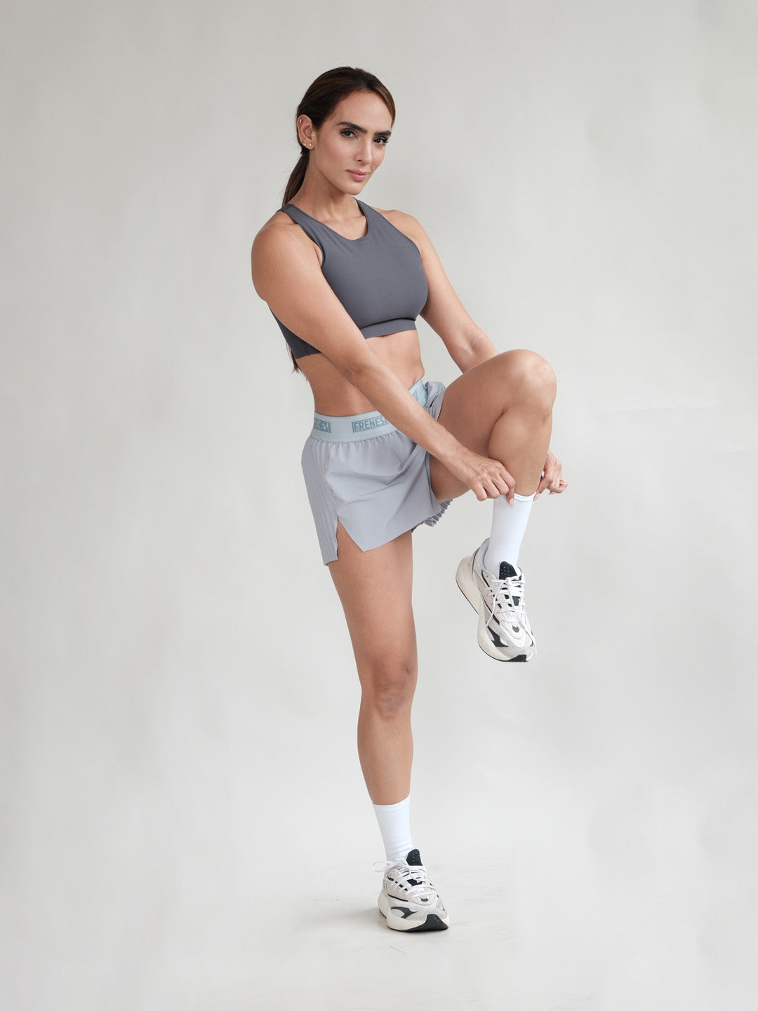 PANTALONETA PLIZZ GRIS
