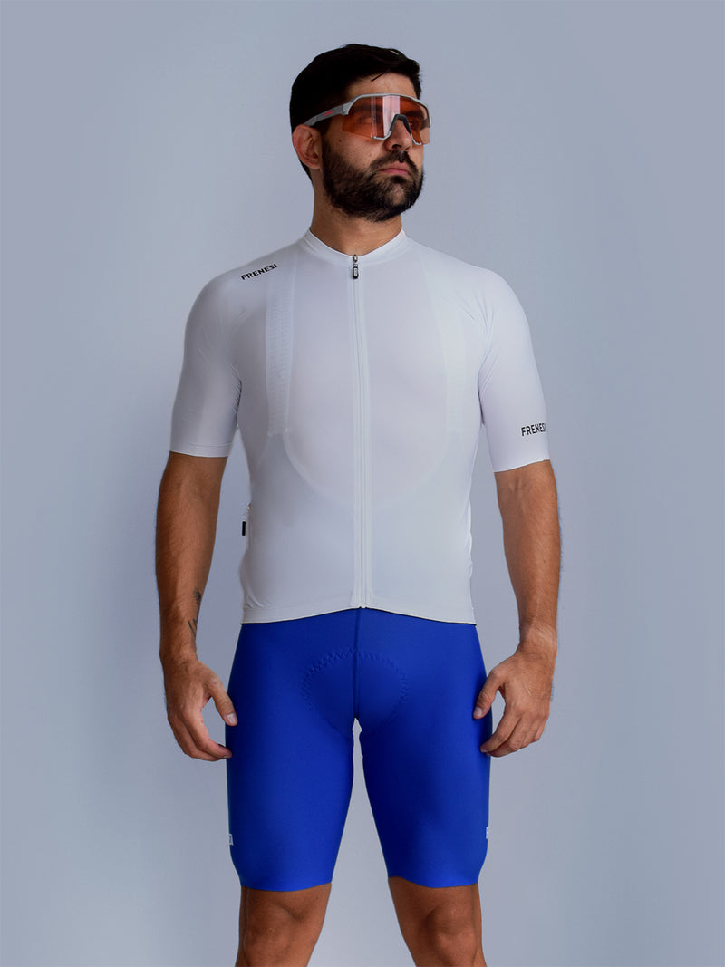 LICRA CORTA CON TIRANTES 'AZUL CLARO'