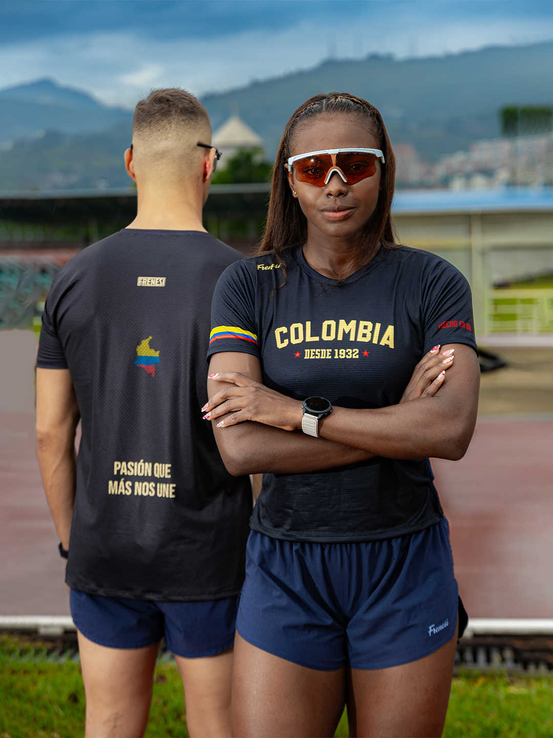 CAMISETA CORTA COL BASIC NEGRA